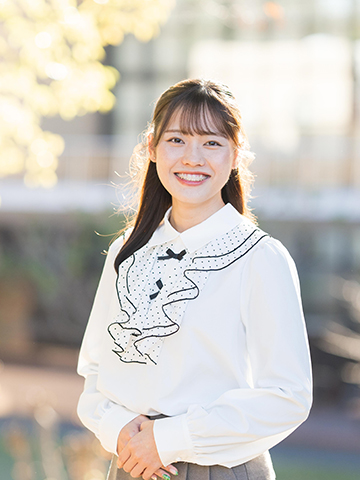 吉澤静菜さん360×480