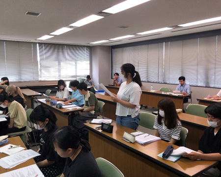 写真2、地域理解実習Ⅱ(三芳町・三芳町の課題を学ぶ)