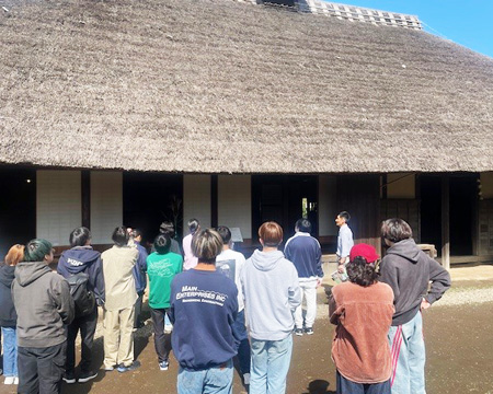 写真3、地域理解実習Ⅲ(三芳町・旧池上家住宅見学)