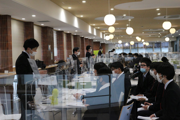学内合同説明会