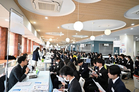 学内合同説明会