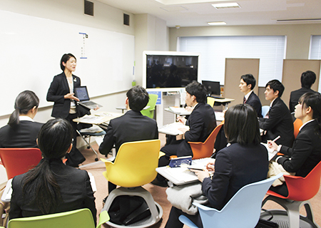 経営学部 キャリア教育