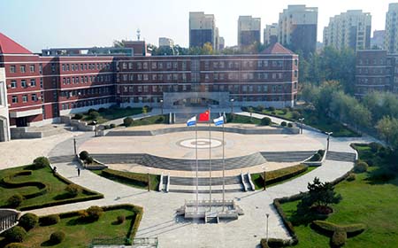 長春人文学院