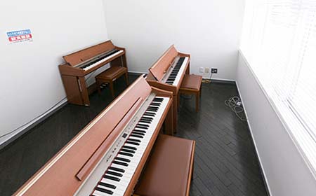 ピアノ練習室（埼玉キャンパス）