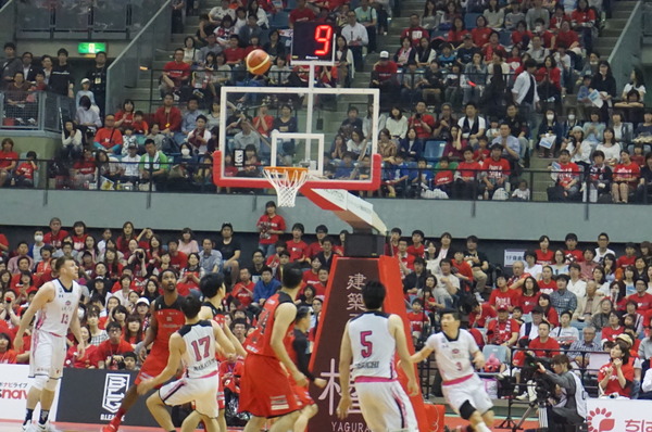 千葉ジェッツ　VS　秋田ノーザンハピネッツIN千葉ポートアリーナ