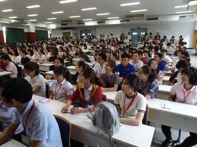 ベトナム学生との交流